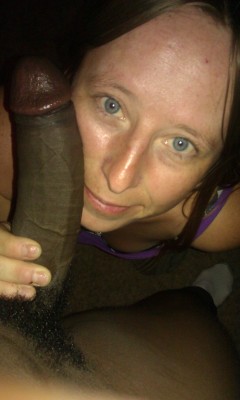 whiteslut4bbc:  Worshiping big black cock like a good white slut! 