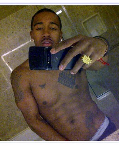 nakedmalecelebs1: Omarion - I think it`s FAKE