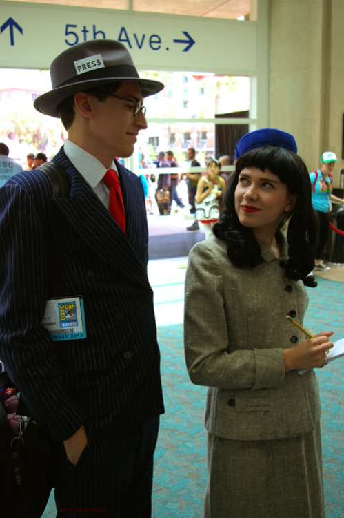 Lois & Clark.
Comic-Con. San Diego. 2012. Convention Center Lobby: Press Area.