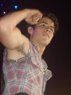 Pitsholesfilth:  Nick Jonas Pits! 