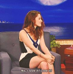 yellyhaim:  “The Twilight Saga - Breaking Dawn, Part II, we have a clip.” (x)
