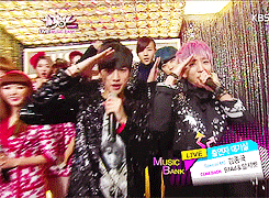 sdeul-blog:  B1A4 backstage Music Bank 121116 