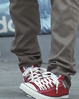 harryxzayn:  3/∞ reasons to why harry is my favorite.   ↳ His ‘pigeon toes’