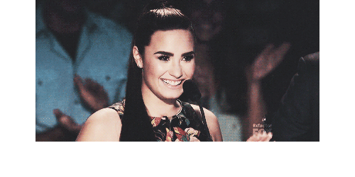 stockholmzealots:  demi lovato as latino diva 