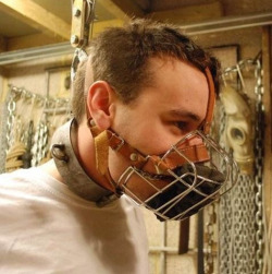 malebondagepigs:  masterjimsfaggot:  if anyone knows where/how to find this muzzle, please let me know!!!  Great muzzle.  