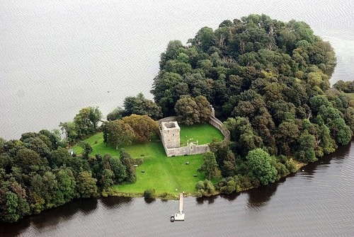 archaicwonder:Loch Leven Castle and Mary, Queen of ScotsLocated on Castle Island, Perth and Kinross,