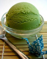 cloudkevin:  Green Tea EVERYTHING. 