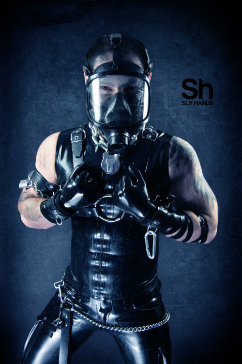 rubberlycra: slyhands: Photo by Sly Hands.Manchester, UK.  Nice