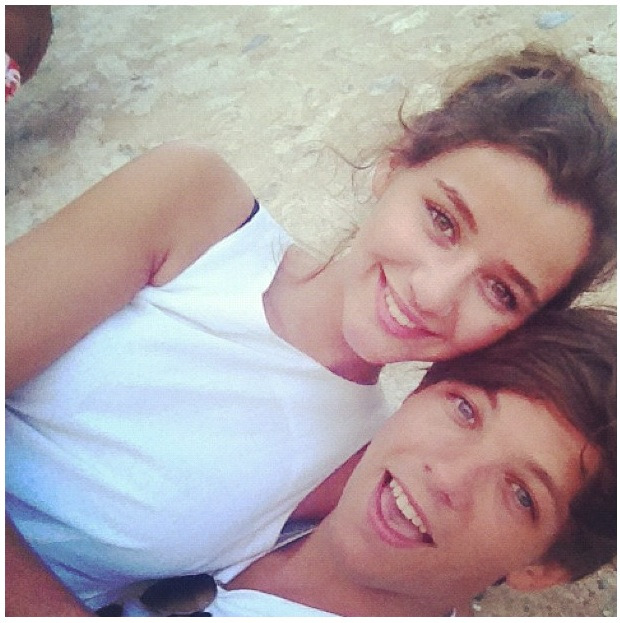 cheeky-irish:  “Happy 1 year! I love yoouuu. xx” 