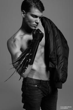 cofferdams:  geelifashionista:  Matthias Świdnicki by Robert Binda  So Matthias is my model for tomorrows photoshoot :) 