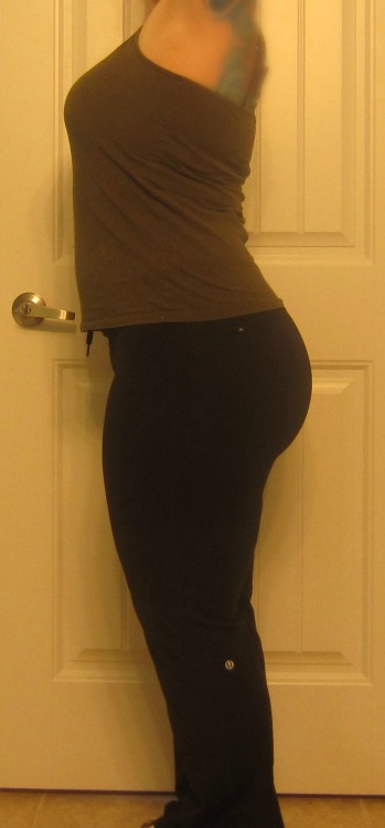 degradationofasubmissiveslut: A follower requested a full body shot of me fully clothed. Hmmm, a guy