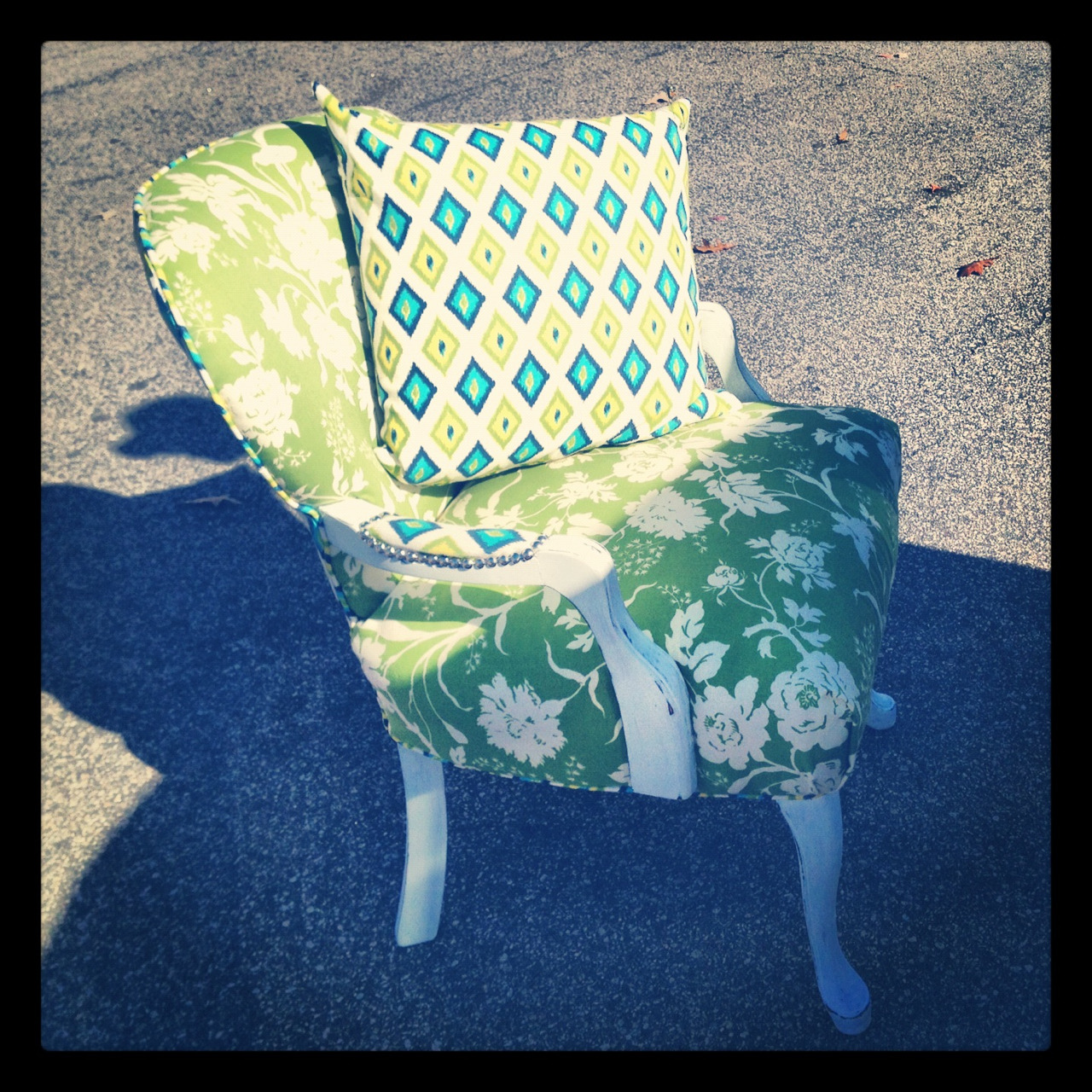 World, meet the newest member of our family.
On a scale of 1 to 978, how acceptable is it to be OB. sessed with an inanimate object? A piece of furniture?
((you can’t tell from the pic [the best part!] but the back of the chair is covered in the ikat...