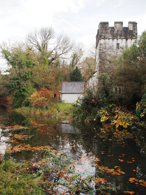 Neath Tennant Canal - 13th Century Church of St ILLTUD Neath (by Gareth Lovering)