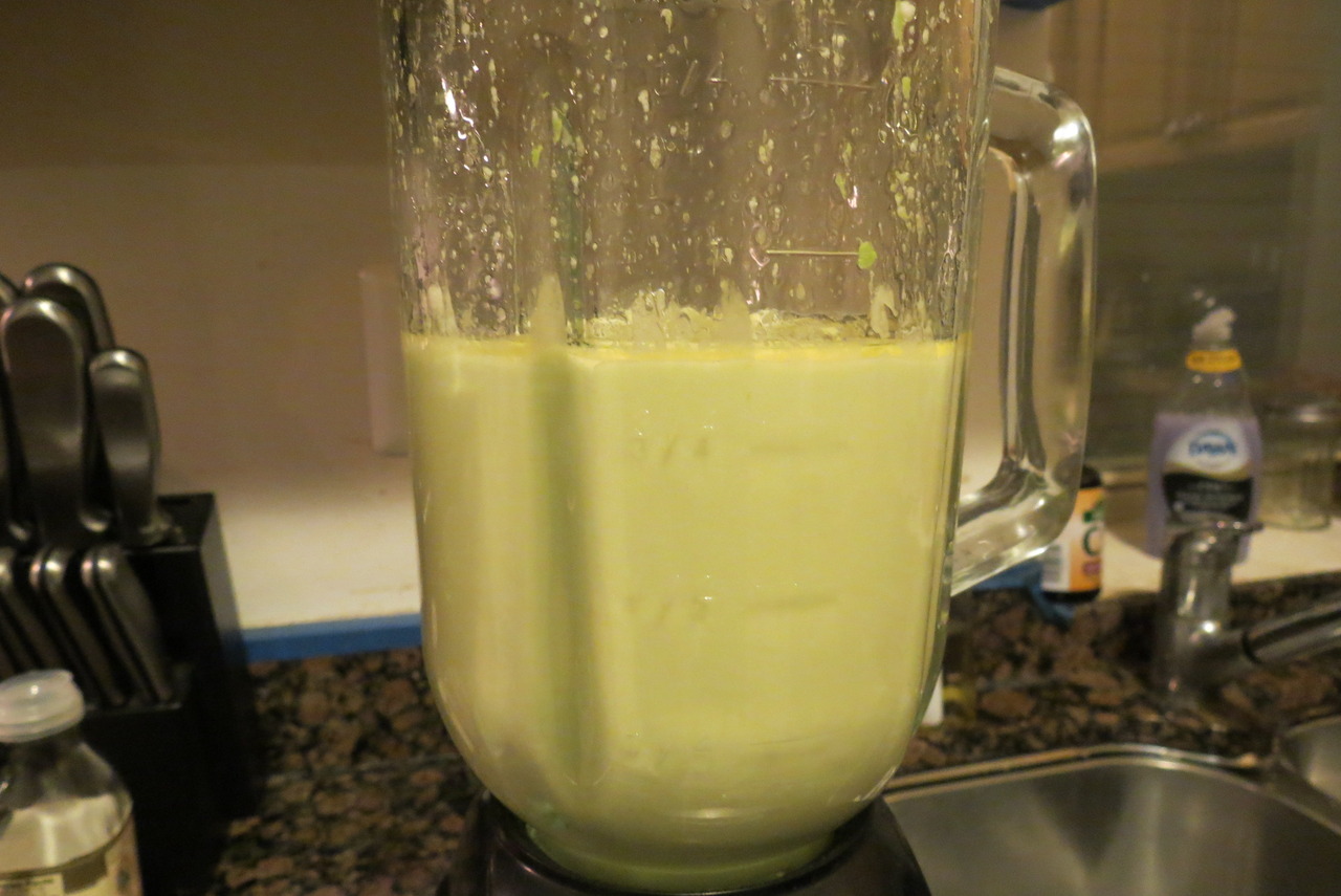 livingsimplistically:  All Natural DIY Deep Conditioner - It is a MUST Try!!!!!!!!
