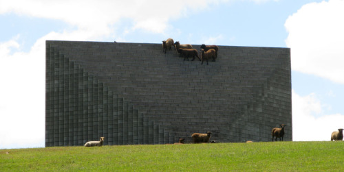 jarzyniecki: Sol LeWitt, Pyramid (Keystone NZ), standard concrete blocks, Gibbs Farm, New Zealand, 1