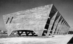 subtilitas:  Affonso Eduardo Reidy - Museum of Modern Art, Rio De Janero 1967. Previously, under construction. Via. 