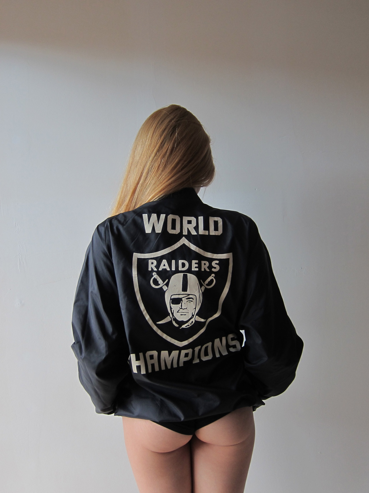 Oakland raiders girls nude