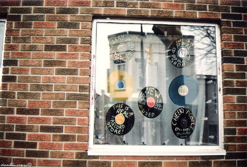 creamio:  Downtown records. by deartomorrow on Flickr. 