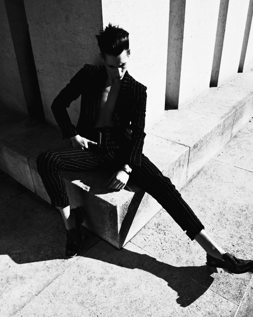 gosmoke:  Nicolas Ripoll by Duy Quoc Vo for Glamcult 