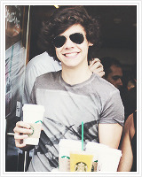 autumnavenue:  Endless list of why Harry Styles is a life ruiner   Sunglasses 