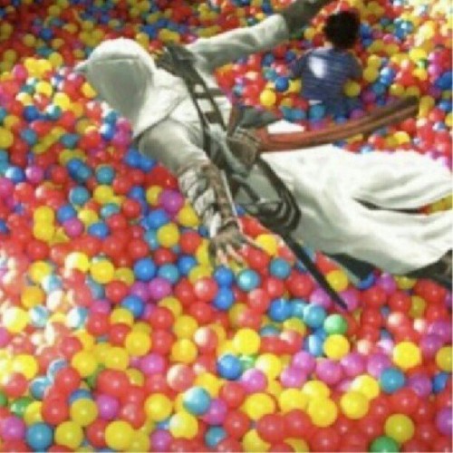 queenvagi:  #AssassinsCreed #play #ballpit #games