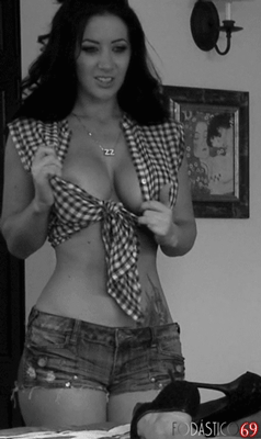 Skimpy Moms