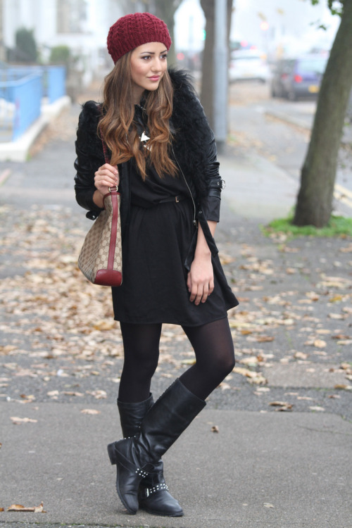(via Glam and Glitter 4Ever: Touch of Burgundy)