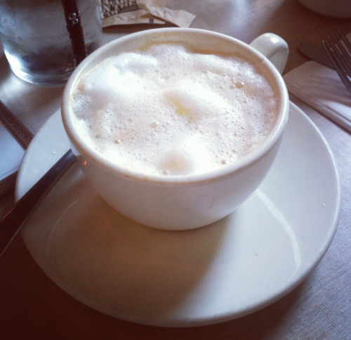 p-ssst:  au-urora:  Sunday mornings  mm 