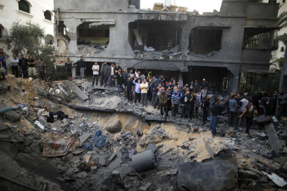 kiwifrenchfries:  israelfacts:  Twelve Palestinians from one family killed in Israeli