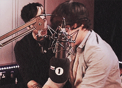 zaynyboy:  “harreh just listen to me please “  “don’t do this just look at