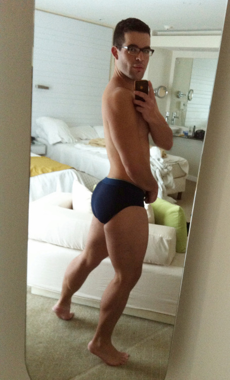 troyisstillnaked:  pouty adult photos