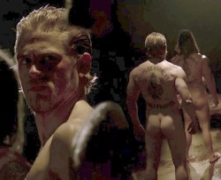 nakedcelebritymen:  Charlie Hunnam naked