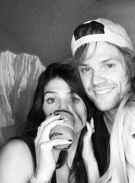  Jared&Genevieve and Jensen&Danneel -  perfect photoshoots 