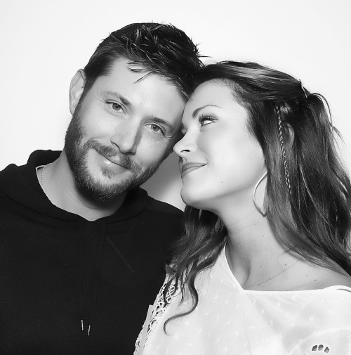  Jared&Genevieve and Jensen&Danneel -  perfect photoshoots 