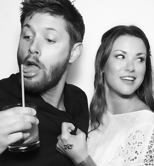  Jared&Genevieve and Jensen&Danneel -  perfect photoshoots 