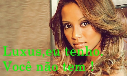 Pareço pobre,mas tenho 1 milhão no The Sims !