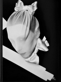 vampdreaminginhollywood:  Serge Lutens 