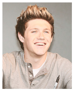 starkniall:   You are my heaven. 