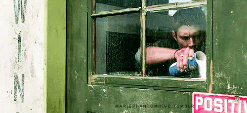 lollie-lulu:  best use of that gif ever 