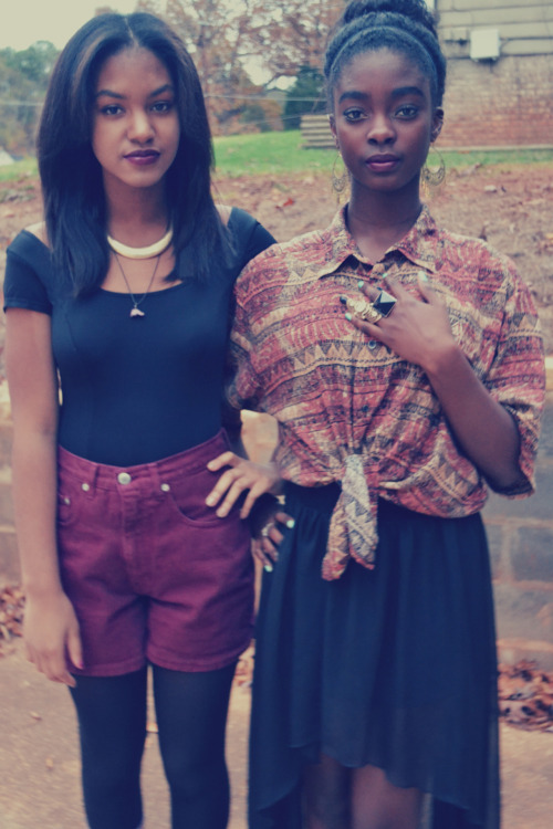 fuckyeahdarkgirls:  http://iranodity.tumblr.com/ http://cle0patras-daughter.tumblr.com/ morgan and donari