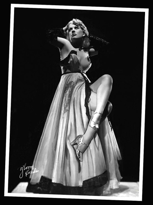 Porn Pics  Scarlett Kelly Vintage promotional photo