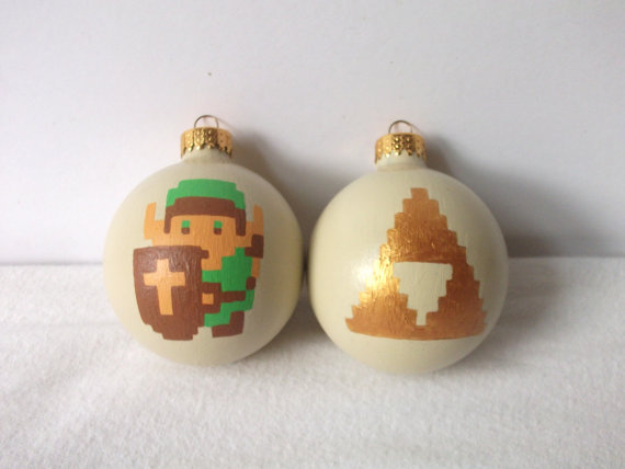 nerdy-etsy-finds:  Legend of Zelda Link and Triforce Painted Christmas Ornament Set