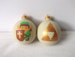 nerdy-etsy-finds:  Legend of Zelda Link and