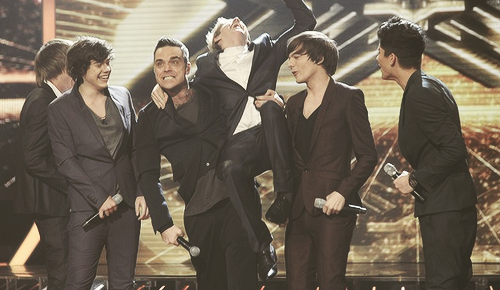 blamestyles:  the boys with Robbie Williams [2010-2012] 