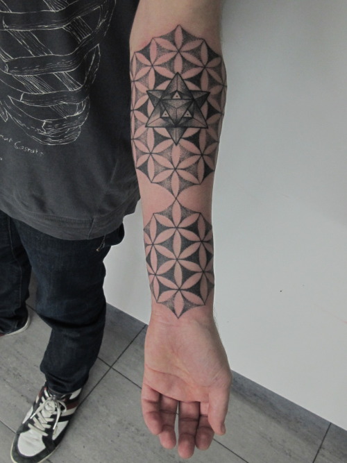 flower of life and merkaba.done at L.T.W.tattoo,barcelona,Spain.by @JORGETERAN