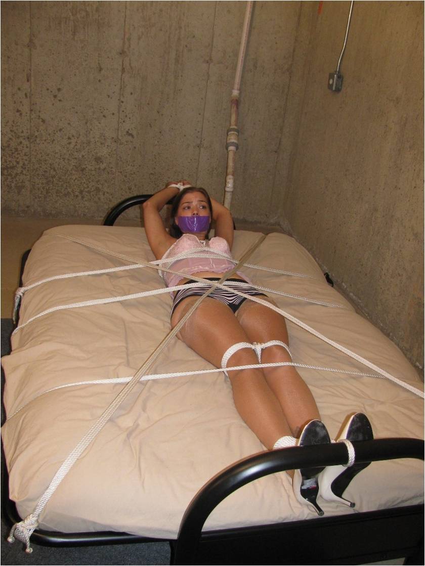 AES Bondage