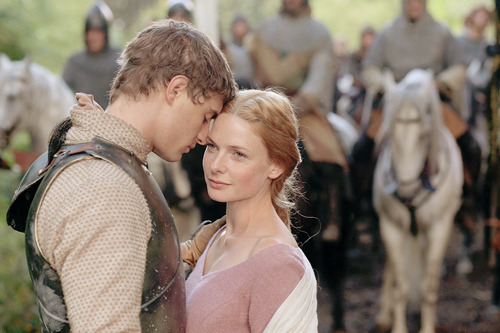 paradiiso-perduto: Max Irons &amp; Rebecca Ferguson → Edward IV &amp; Elizabeth Woodvil