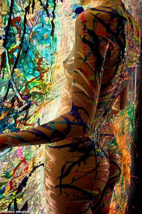 Porn missblissfreshstart:  💋  Super cool art. photos