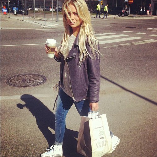 sa-ss:  xnounax:  i love that effortless look  x 