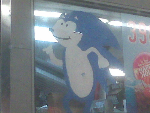 auwa:  sonic on the window at my local sonic 